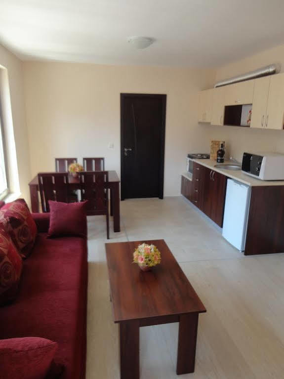 Holiday Apartments In بوموري المظهر الخارجي الصورة